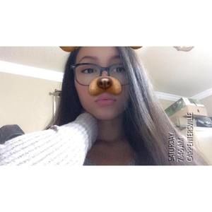 Meet your Posher, Karina